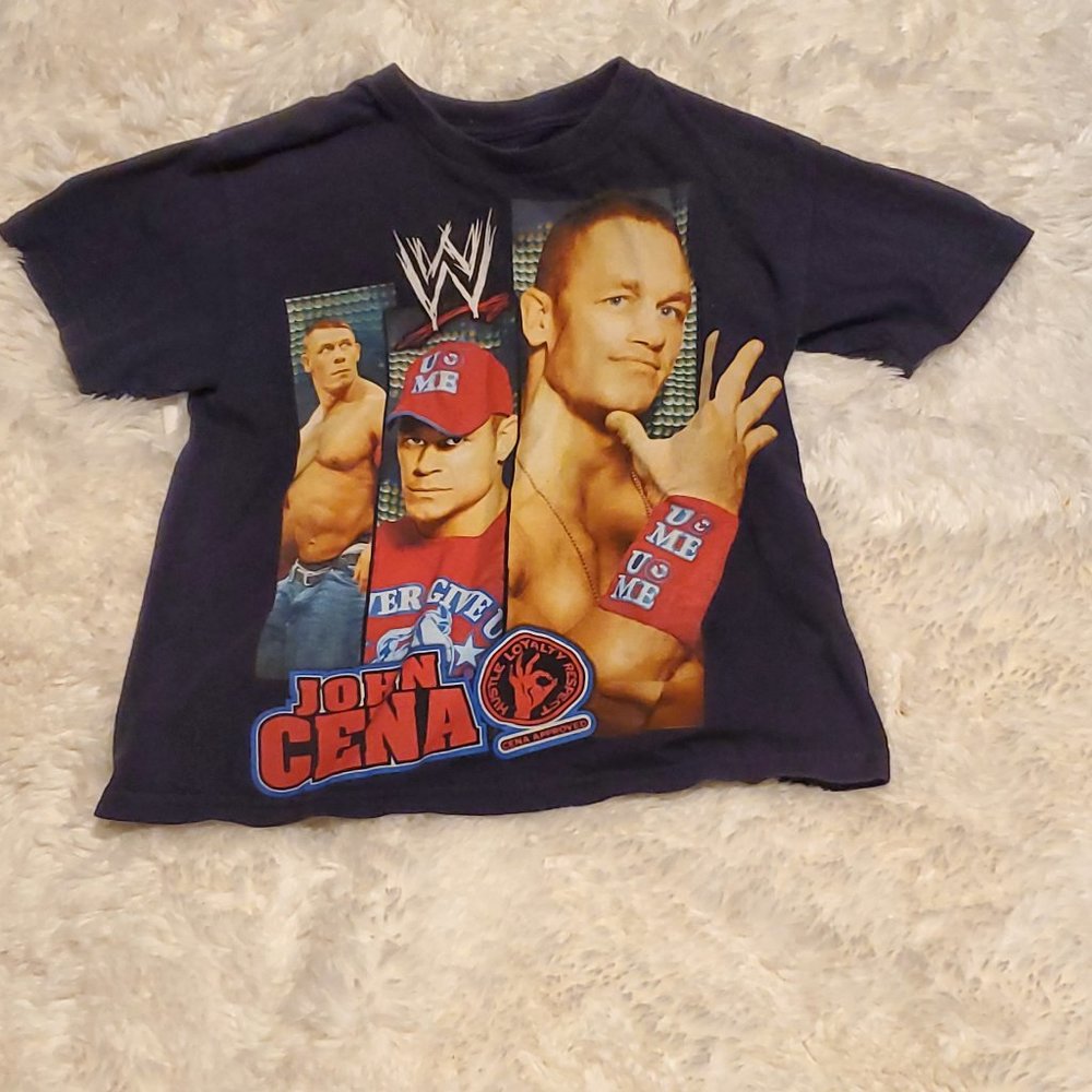 Men's Navy Blue John Cena WWE Shirt. Size Medium.